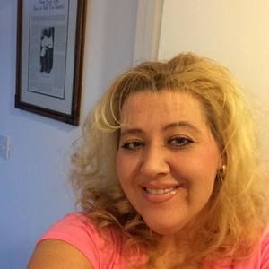 Meet your Posher, Halie